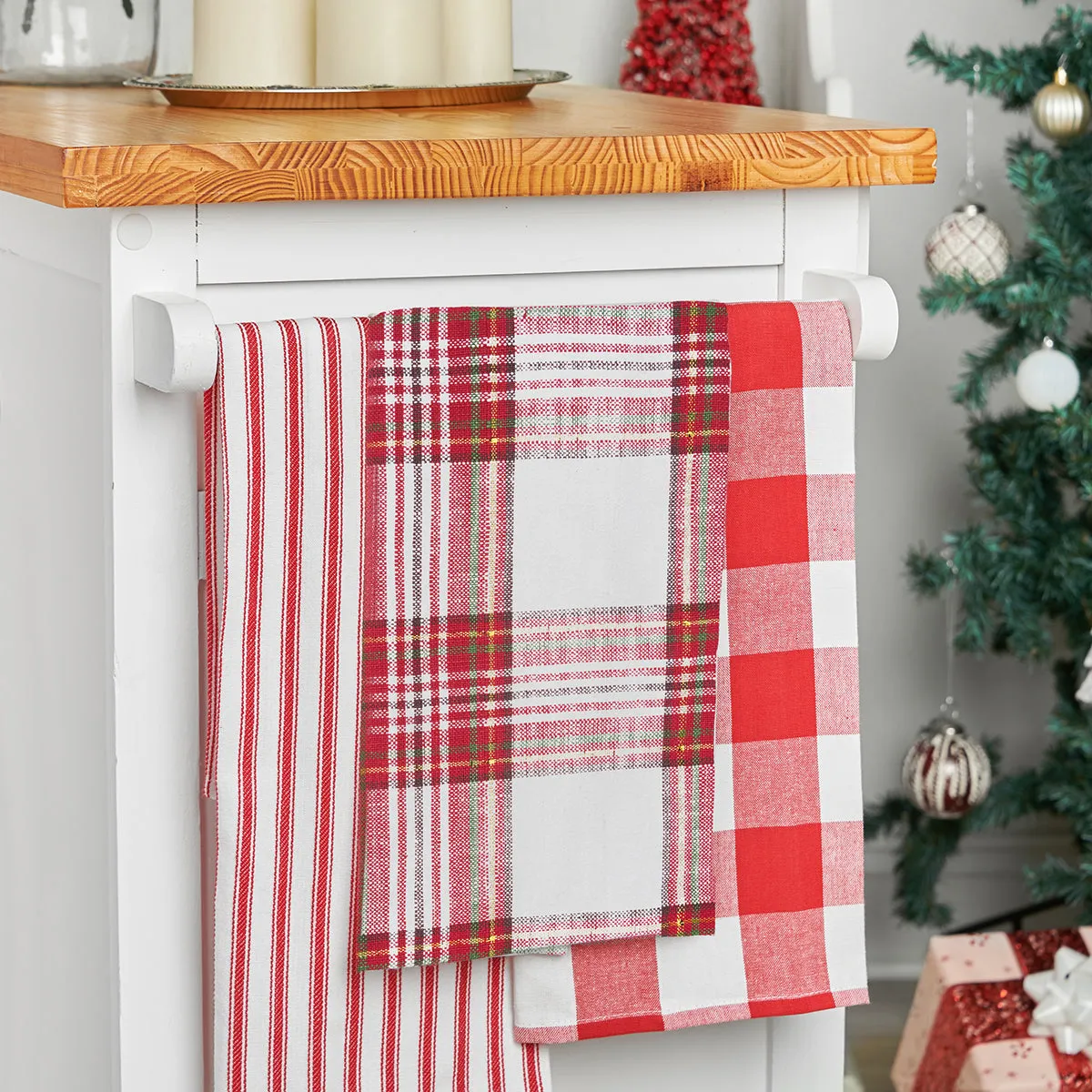 Gracelyn Plaid Kitchen Towel