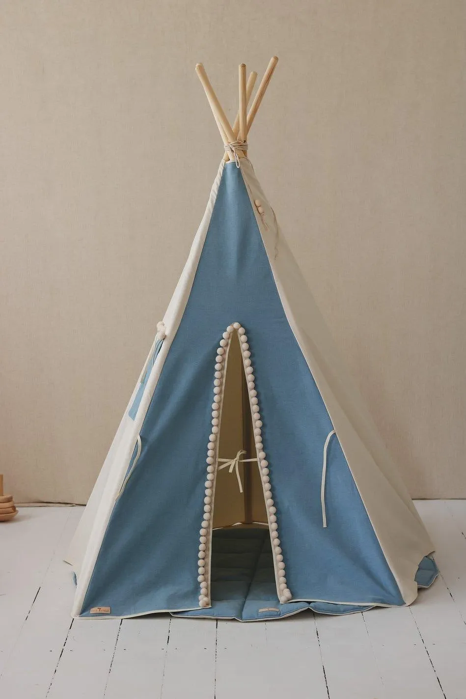 “Jeans” Teepee Tent with Pompoms