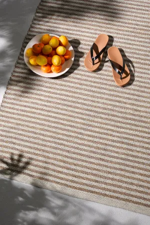 Summit Peak Floor Rug in Sand