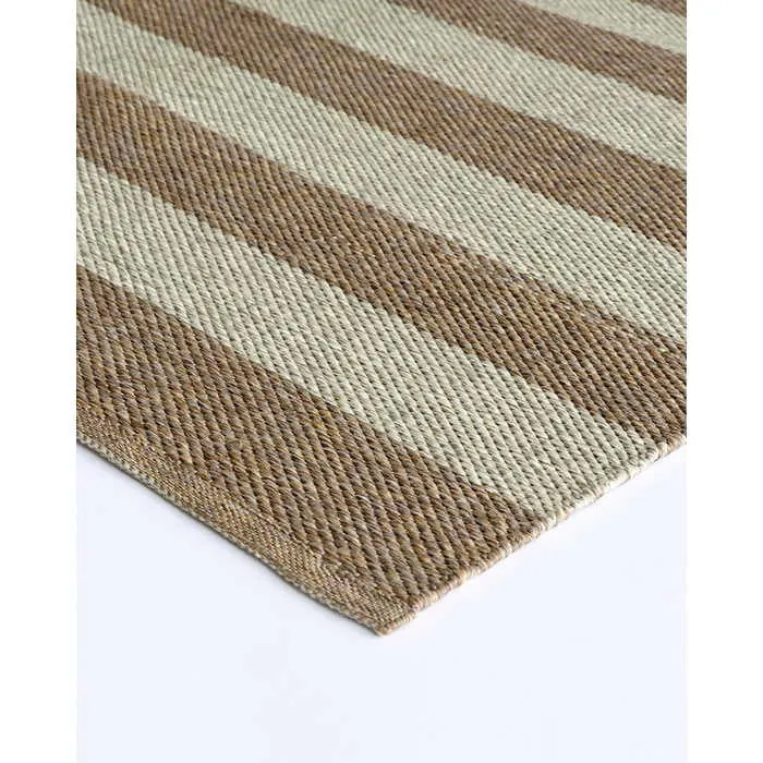 Summit Peak Outdoor Rug - Sand