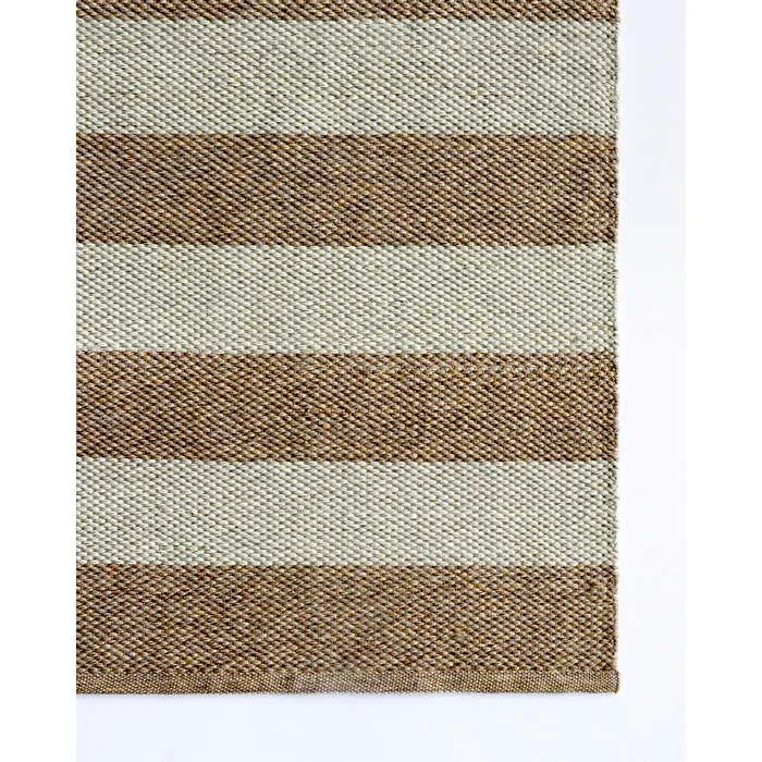 Summit Peak Outdoor Rug - Sand