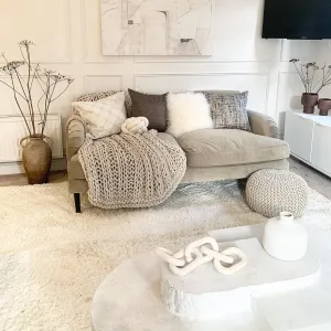 Super Soft Luxury Cream White Shaggy Rug