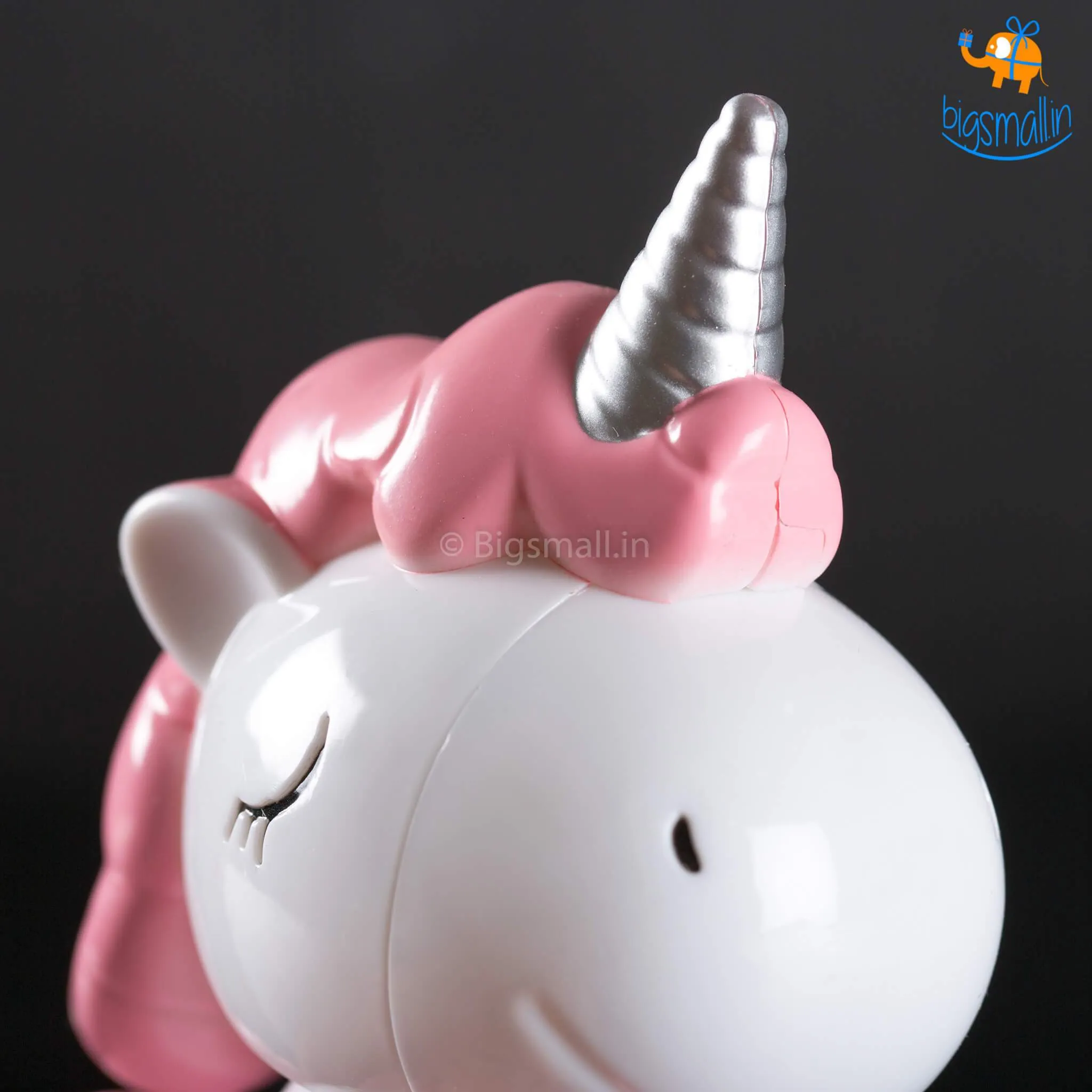 Unicorn Solar Powered Bobbleheads