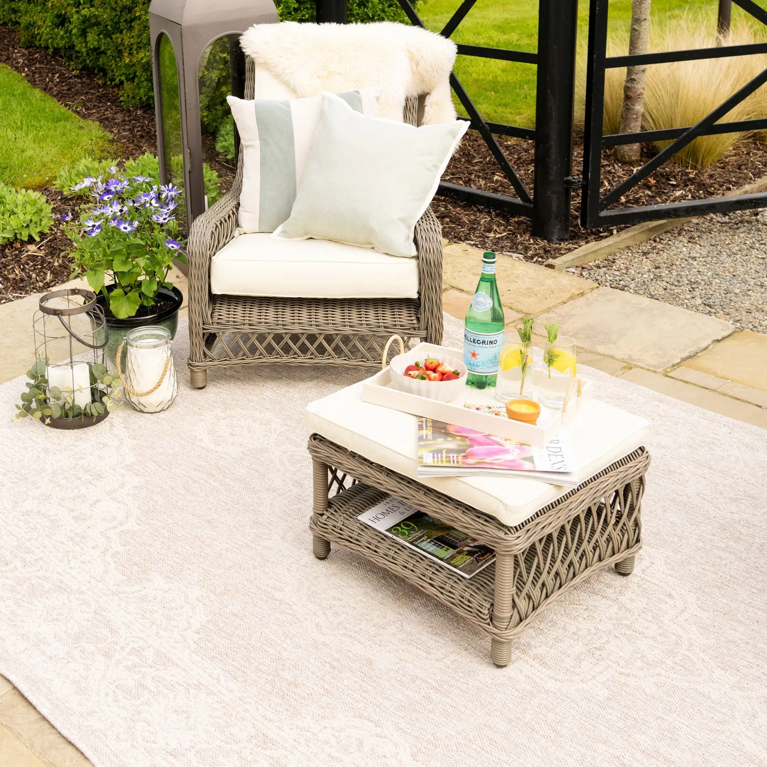 Vintage Medallion Outdoor Rug - Galega